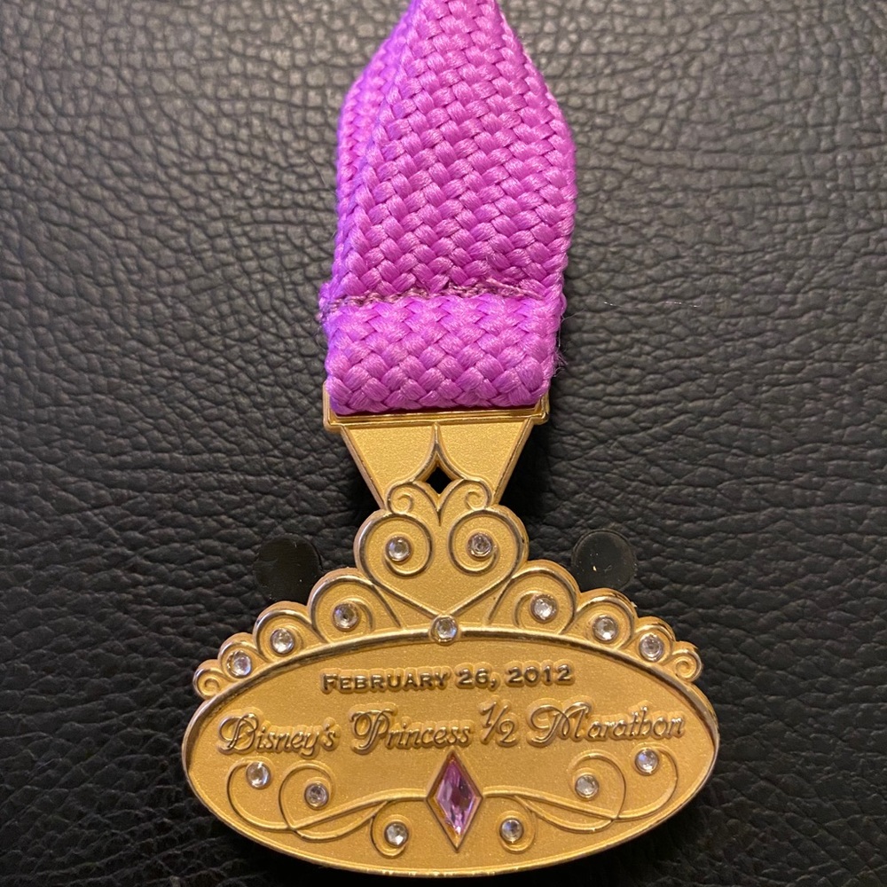 LIMITED EDITION Disney Princess 1/2 Marathon Pin